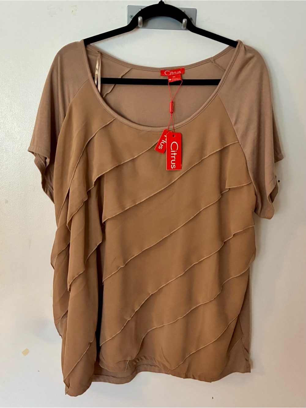 251 NWT Citrus Taupe Layered Short Sleeve Tee - Relaxed Fit